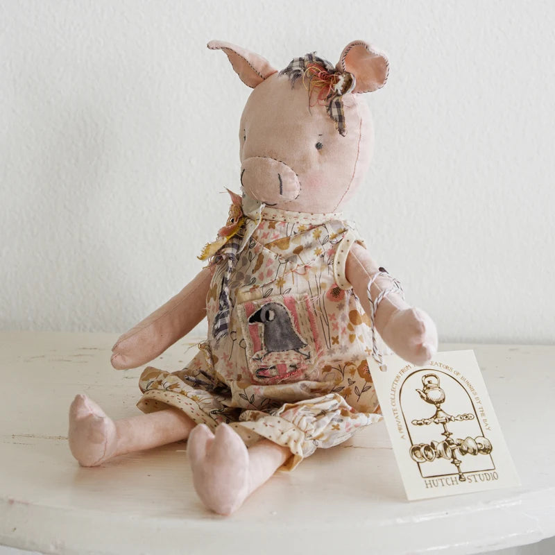 Little Piggy Pat Hutch Studio