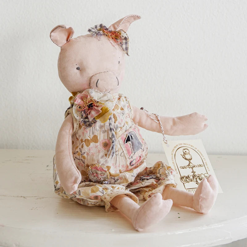 Little Piggy Pat Hutch Studio